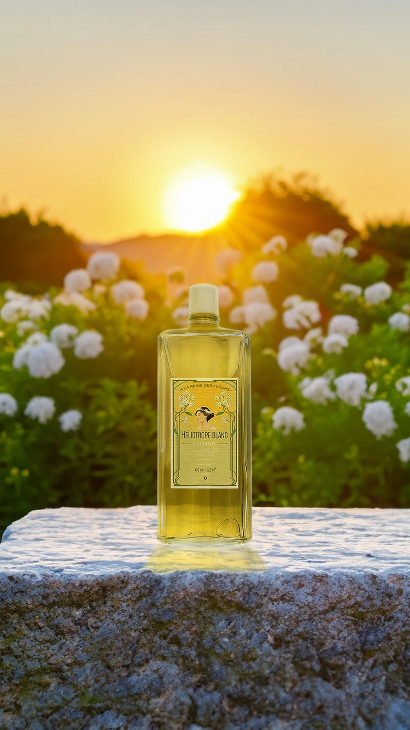 L.T. Piver — flacon en extérieur, coucher de soleil